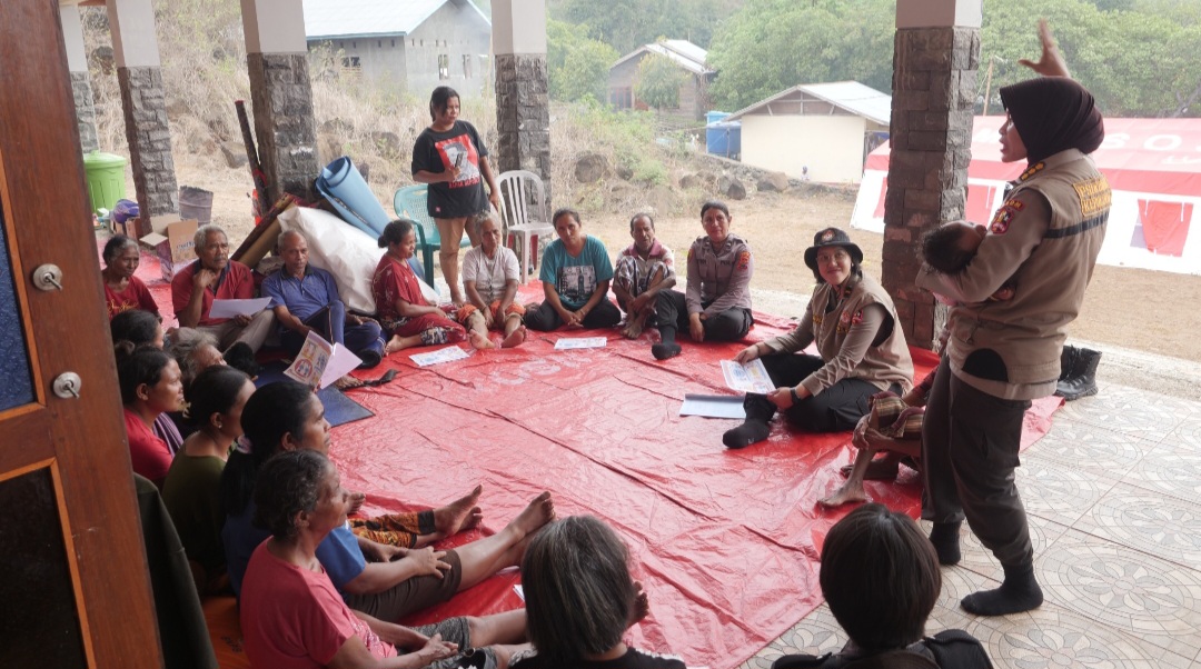 Tim trauma healing dari Biro Psikologi Staf Sumber Daya Manusia (SSDM) Polri (SinPo.id/Polri)