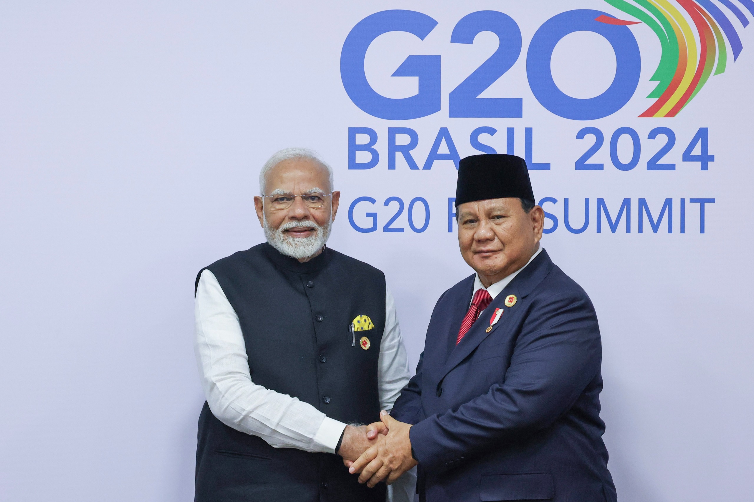 Presiden Prabowo Subianto dan Perdana Menteri (PM) India Narendra Modi di sela KTT G20. (SinPo.id/Tim Media)