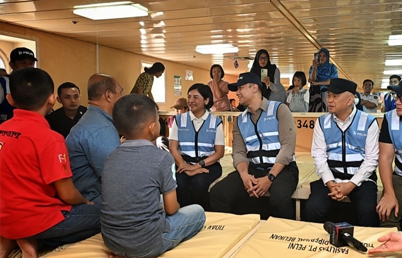 Menhub Dudy Purwagandhi dan Menko AHY mengunjungipelabuhan Tanjung Priok. (SinPo.id/dok. Kemenhub)