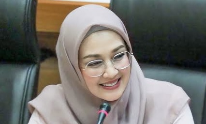 Anggota Komisi VII DPR RI dari Fraksi Demokrat, Dina Lorenza. (SinPo.id/Dok. Pribadi)