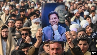 Poster Mantan PM Imran Khan (SinPo.id/AFP)