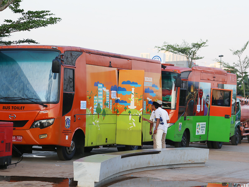 Bus Toilet dinas LH Jakarta (SinPo.id/Beritajakarta)