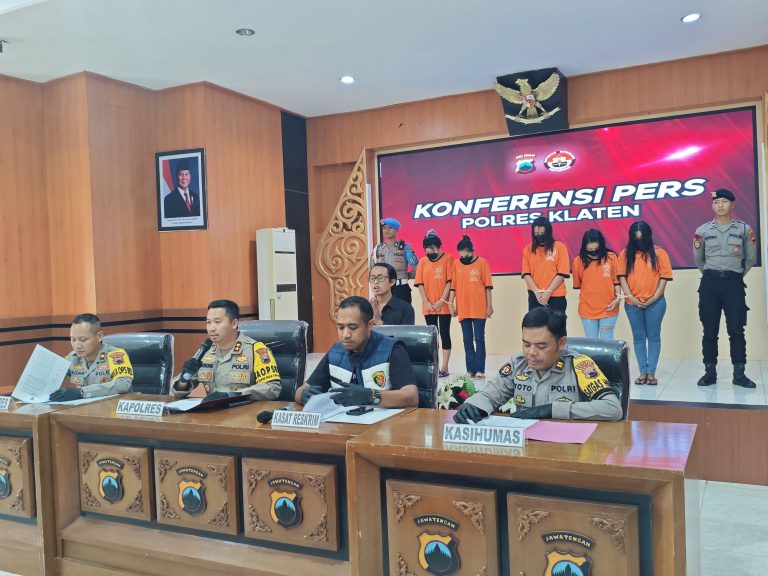 Konferensi pers kasus pengeroyokan anak di Mapolres Klaten (SinPo.id/ Humas Polri)