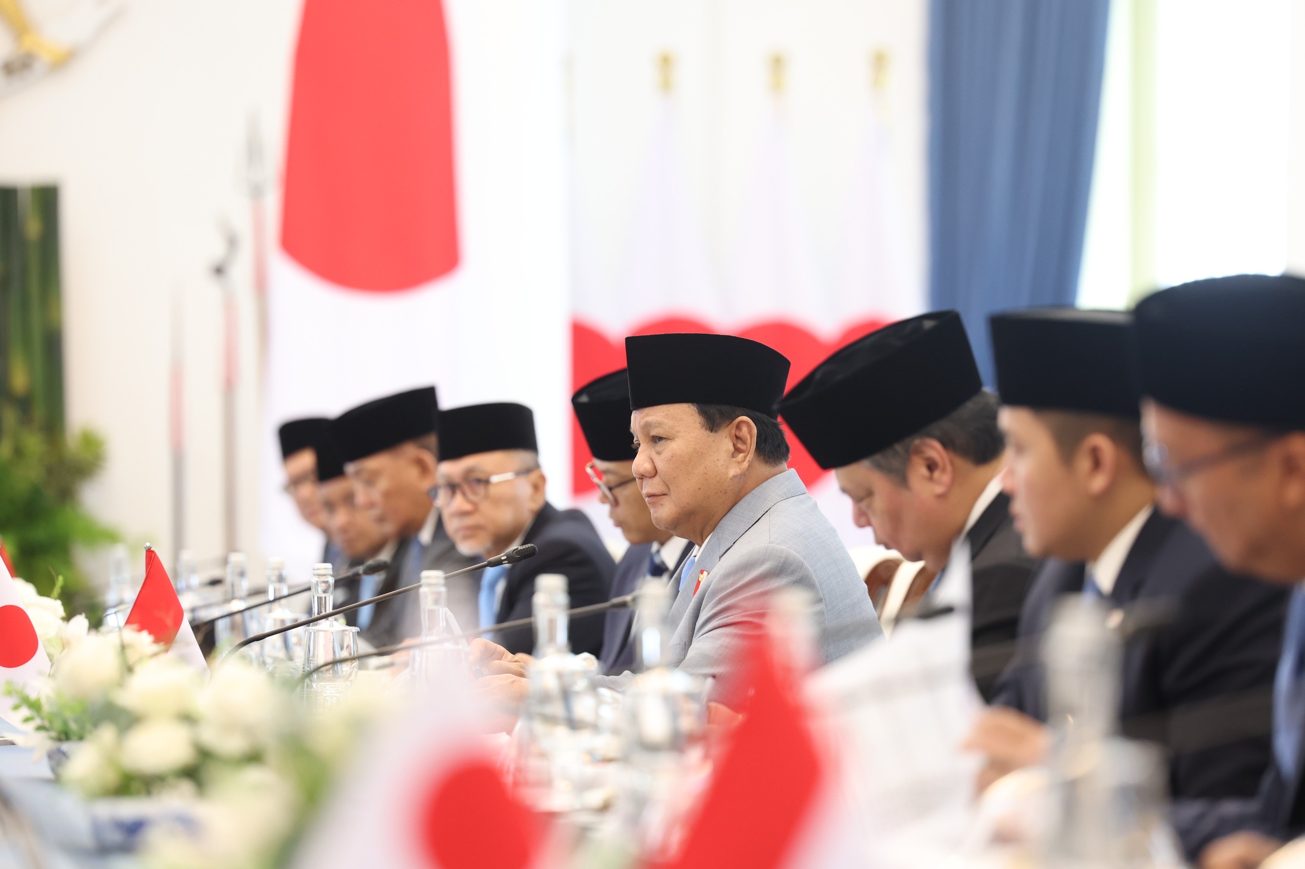 Presiden RI Prabowo Subianto menerima kunjungan Perdana Menteri Jepang Shigeru Ishiba di Istana Kepresidenan Bogor. (SinPo.id/Tim Media)