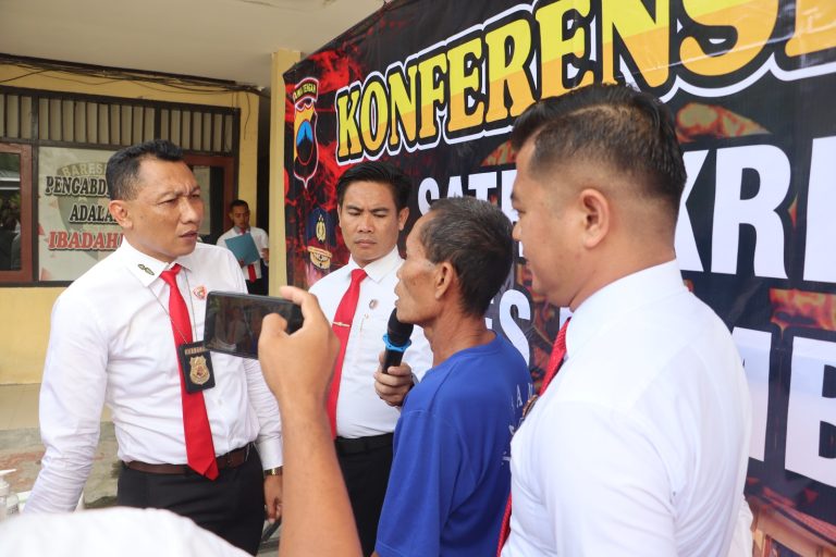 Konferensi pers kasus curanmor di Mapolres Rembang (SinPo.id/ Humas Polri)