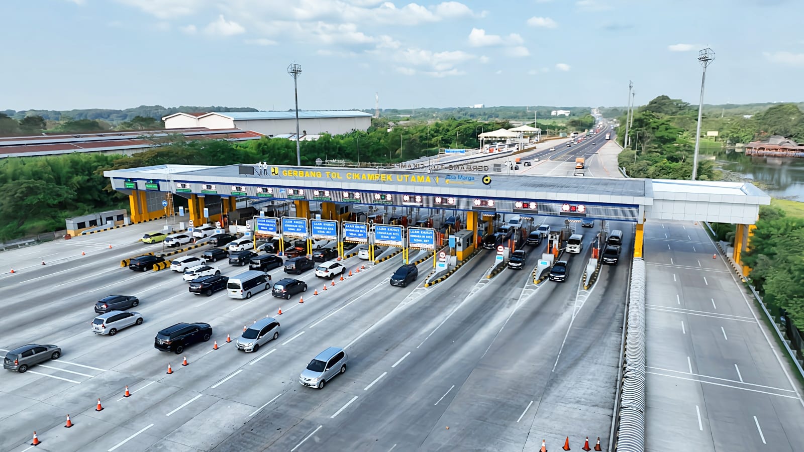 Gerbang Tol Cikampek Utama (SinPo.id/Jasamarga)