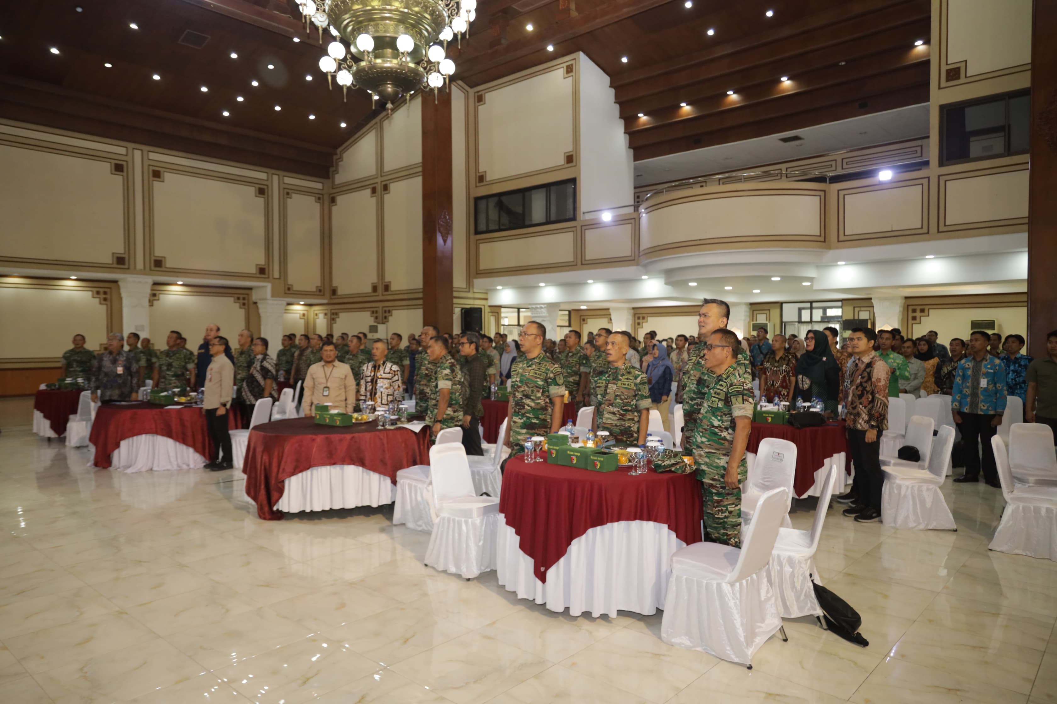 Rakor di Gedung Balai Prajurit Makodam V Brawijaya, Surabaya (SinPo.id/Istimewa)