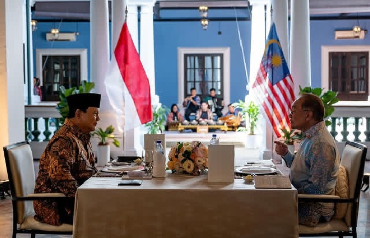 Presiden Prabowo Subianto dan PM Malaysia Anwar Ibrahim (SinPo.id/ Instagram)