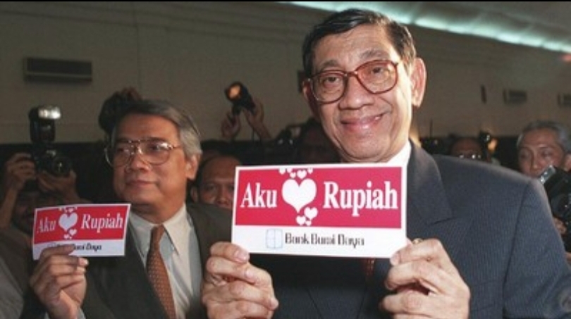 Mantan Menkeu RI Mar'ie Muhammad (SinPo.id/ Dok. AFP)