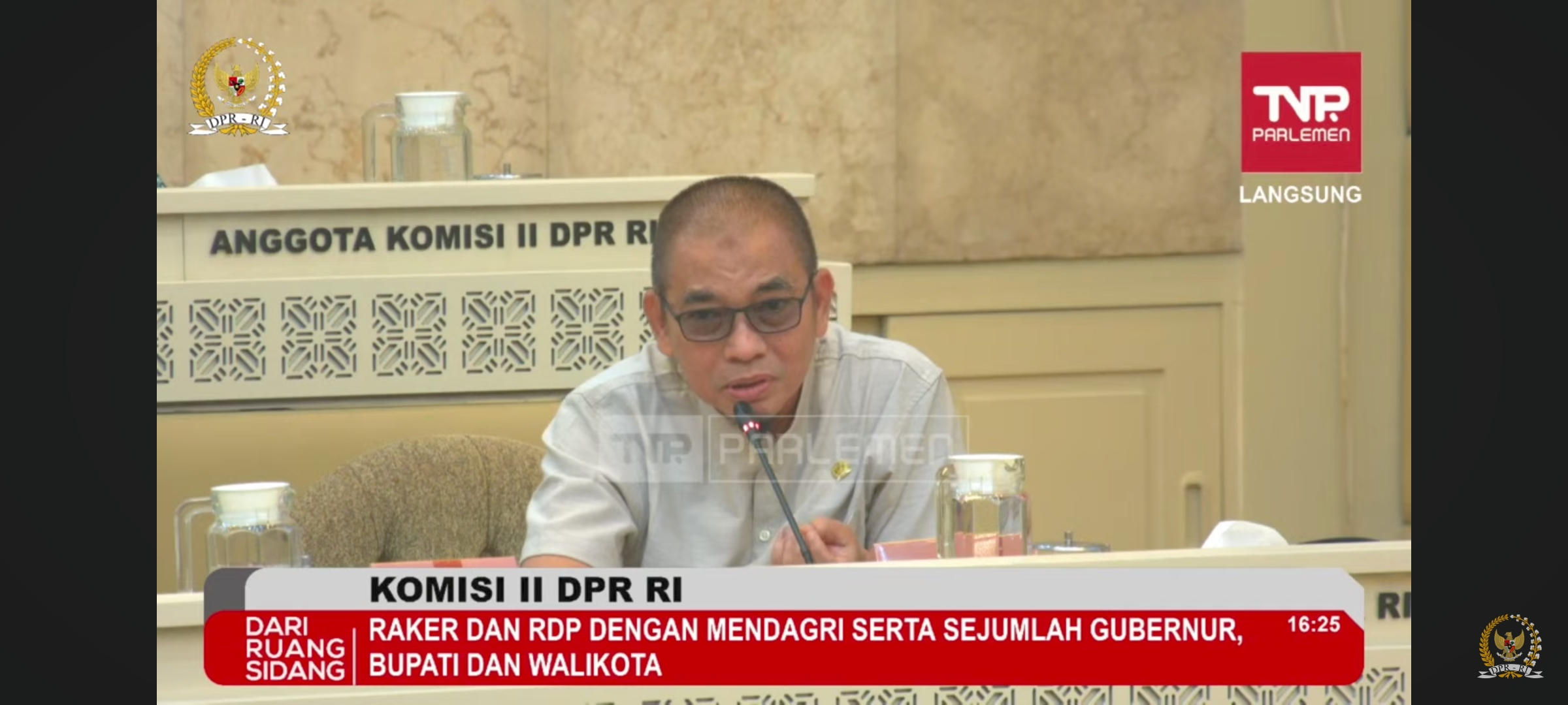 Angota komisi II DPR RI, Wahyudin Noor Aly, saat RDP dengan Kemedgri, Selasa 29 April 2025. (Ist/SinPo.id