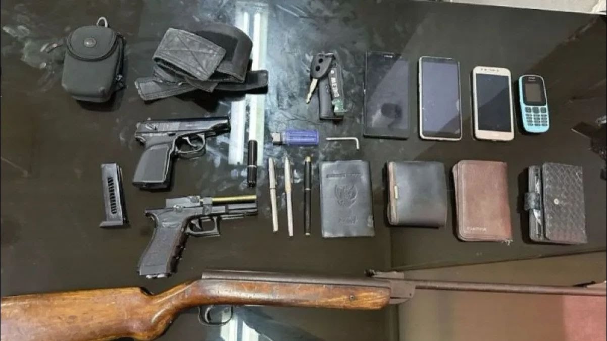 Sejumlah barang bukti yang disita dari oknum pengacara S (SinPo.id/Humas Polres Jakpus)