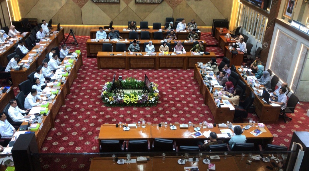 RDP Kementerian Pelindungan Pekerja Migran Indonesia (KemenP2MI) dengan Komisi IX DPR RI (SinPo.id/Galuh Ratnatika)