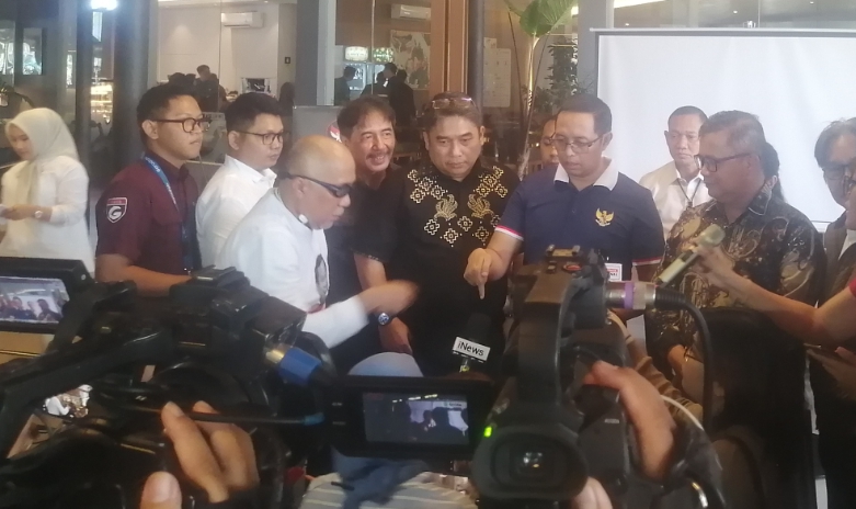 Kepala Komunikasi Kepresidenan Hasan Nasbi (SinPo.id/Tio Pirnando)