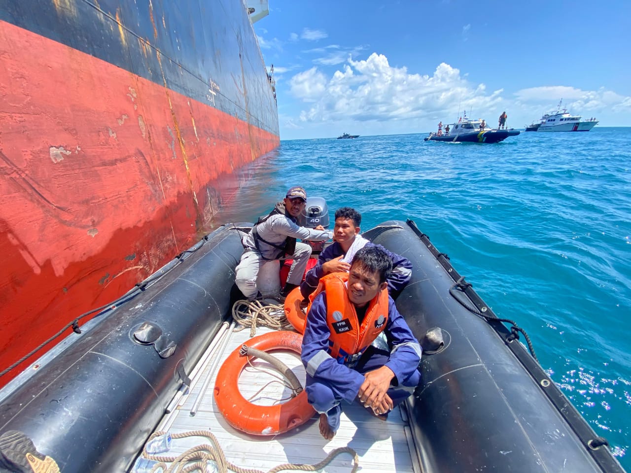 Ilustrasi tenggelam kapal (SinPo.id/ Dok. Bakamla)