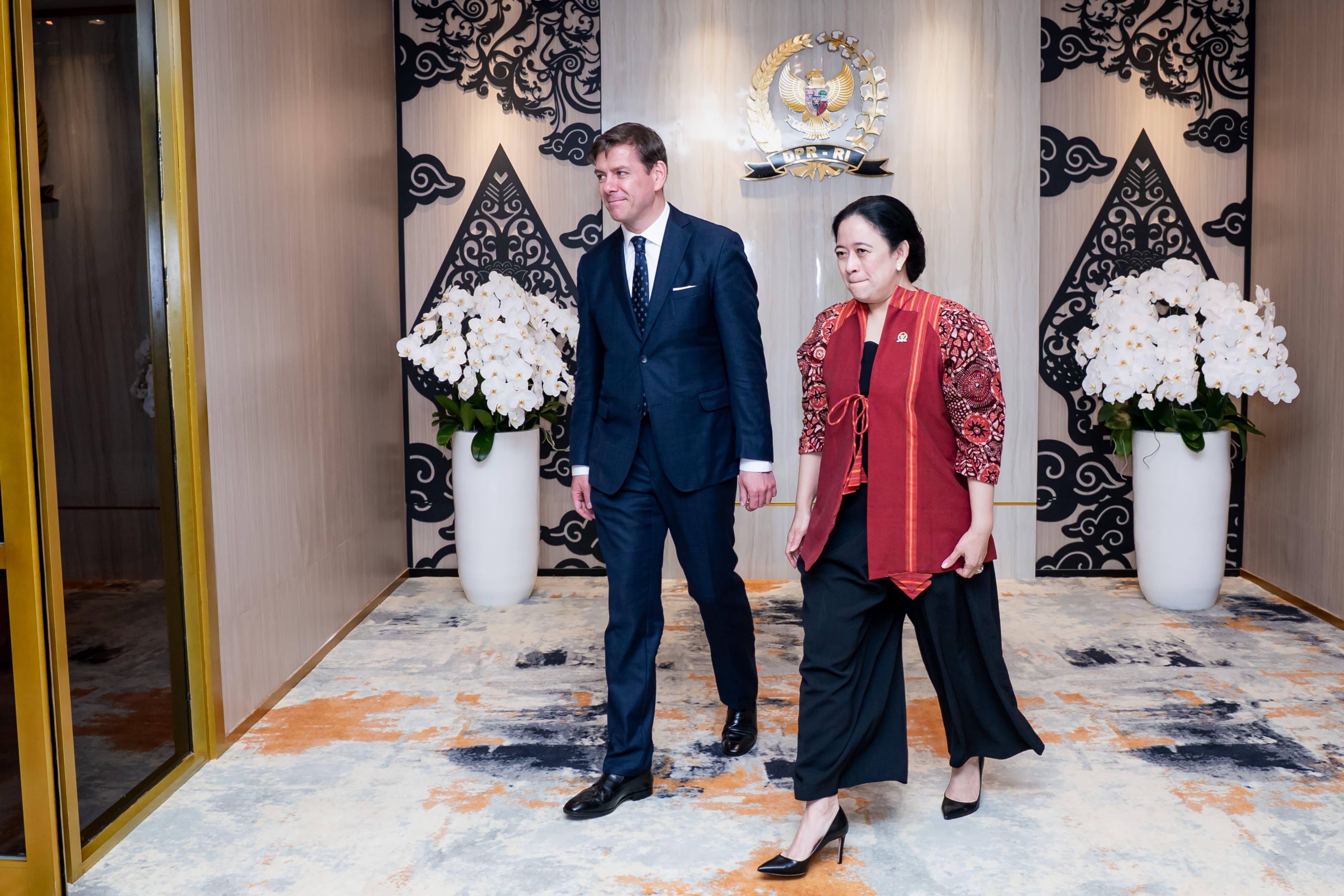 Ketua DPR RI Puan Maharani, melakukan bilateral meeting dengan Wakil Ketua DPR Republik Ceko, Jan Skopecek (SinPo.id/Tim Media)