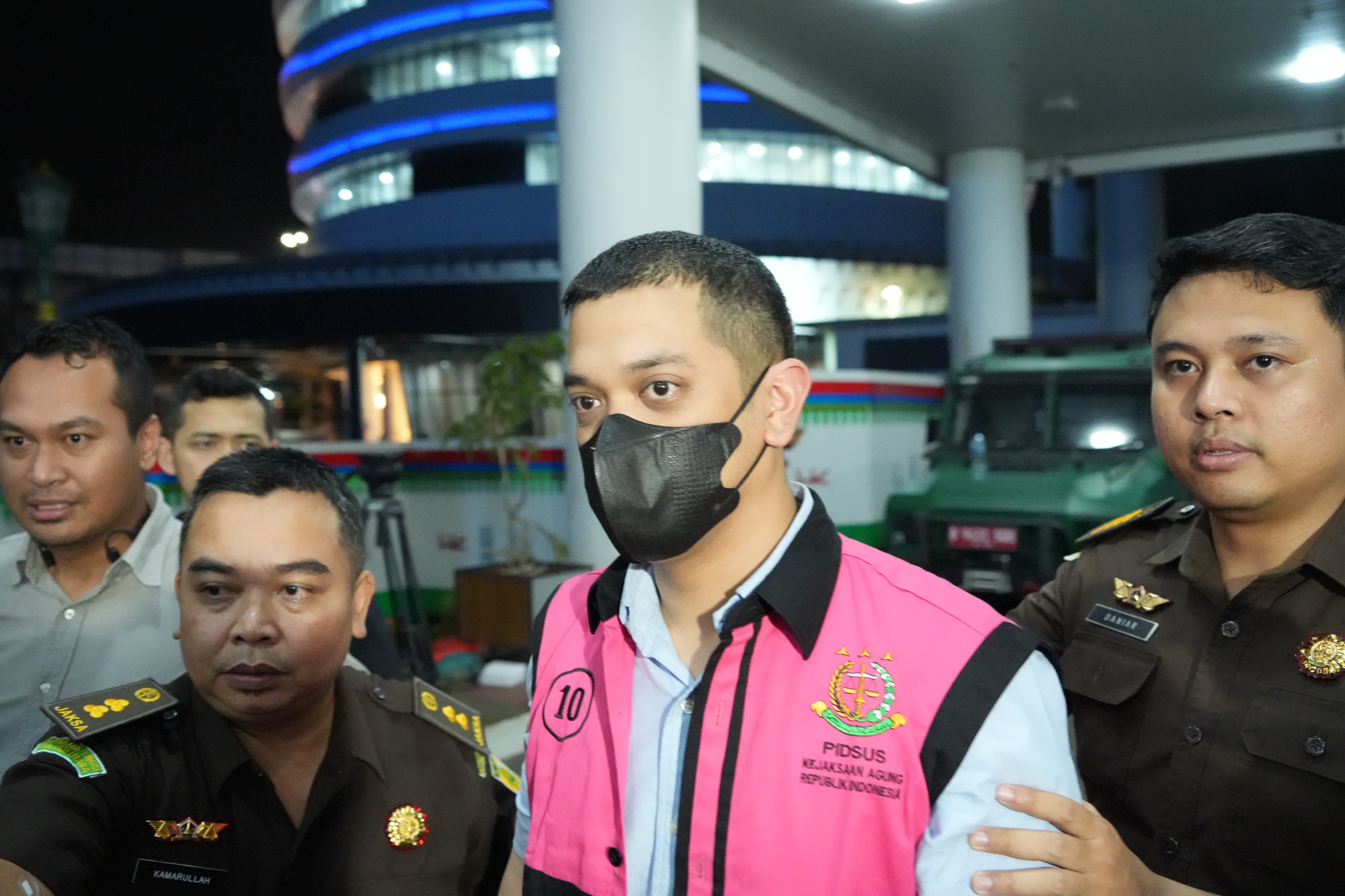 Anak Riza Chalid, M.Kerry Adrianto Riza (Sinpo.id/Kejagung)