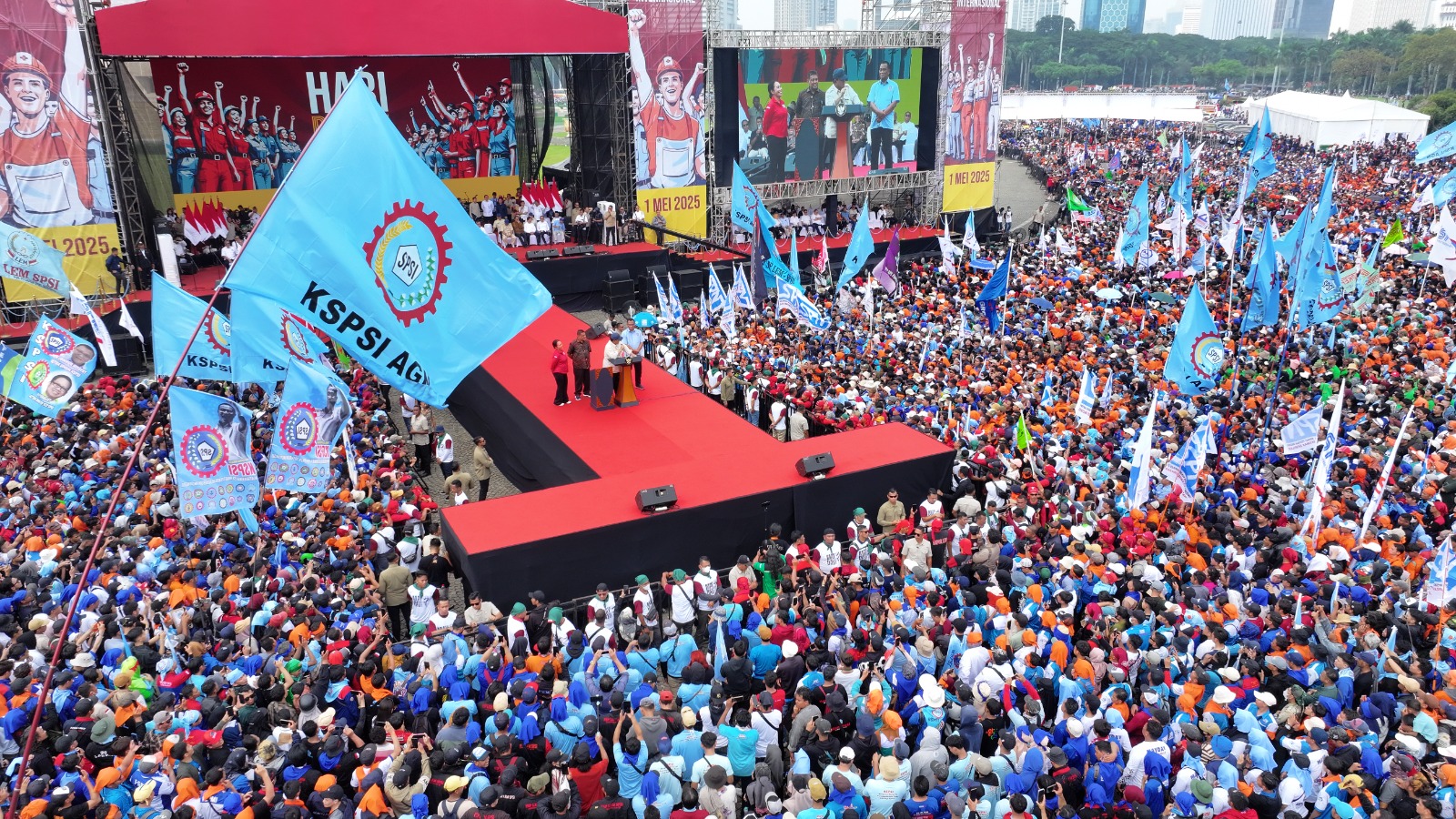 Peringatan MeiDay di Monas (SinPo.id/Setpres)