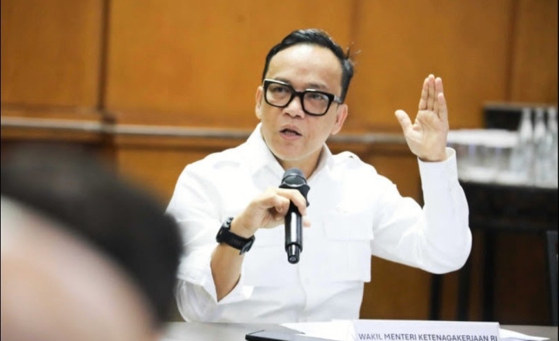 Wamenaker RI Immanuel Ebenezer Gerungan. (SinPo.id/dok. Kemnaker)