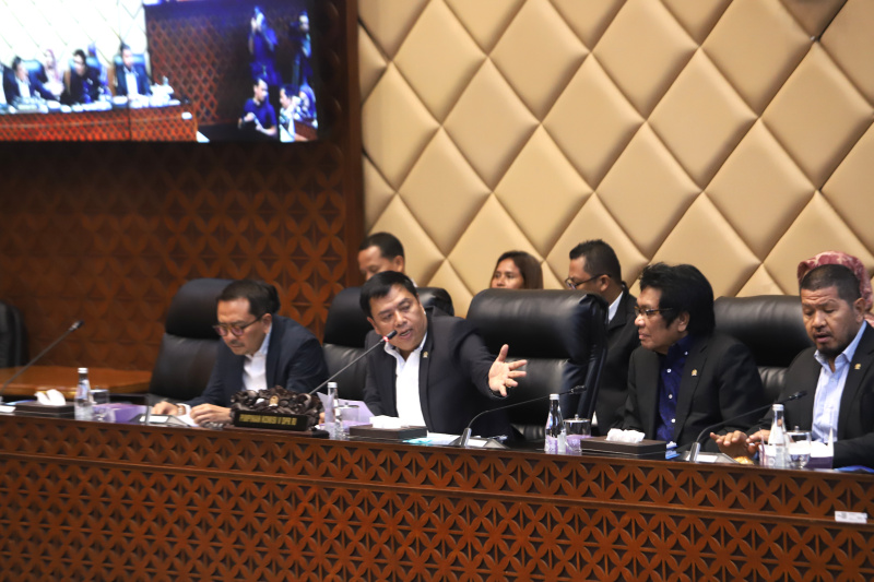 Ketua Komisi V DPR RI Lasarus (SinPo.id/ Ashar)