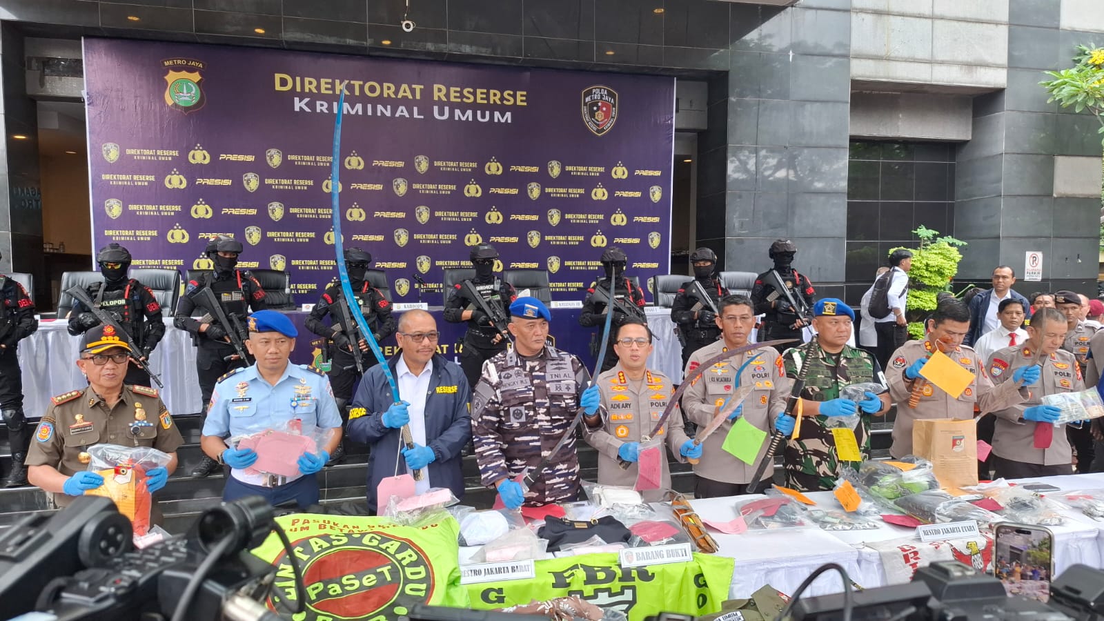 Konfrensi pers Operasi Berantas Jaya 2025 (SinPo.id/Firdausi)