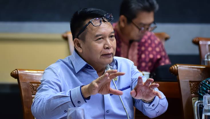 Anggota Komisi I DPR RI Mayjen TNI (Purn) TB Hasanuddin (SinPo.id/EMediaDPR)