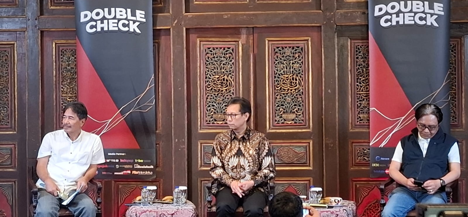 Menkes Budi Gunadi dalam diskusi Double Check (SinPo.id)