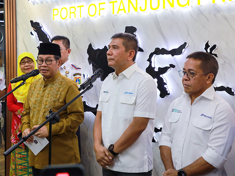 Gubernur DKI Jakarta, Pramono Anung bersama Direktur Utama Pelindo Arif Suhartono (SinPo.id/dok. Beritajakarta)