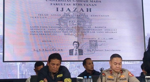 Bareskrim Polri memastikan keaslian ijazah Presiden ke-7 RI Joko Widodo setelah melakukan serangkaian penyelidikan dan uji forensik. (SinPo.id/Antara)
