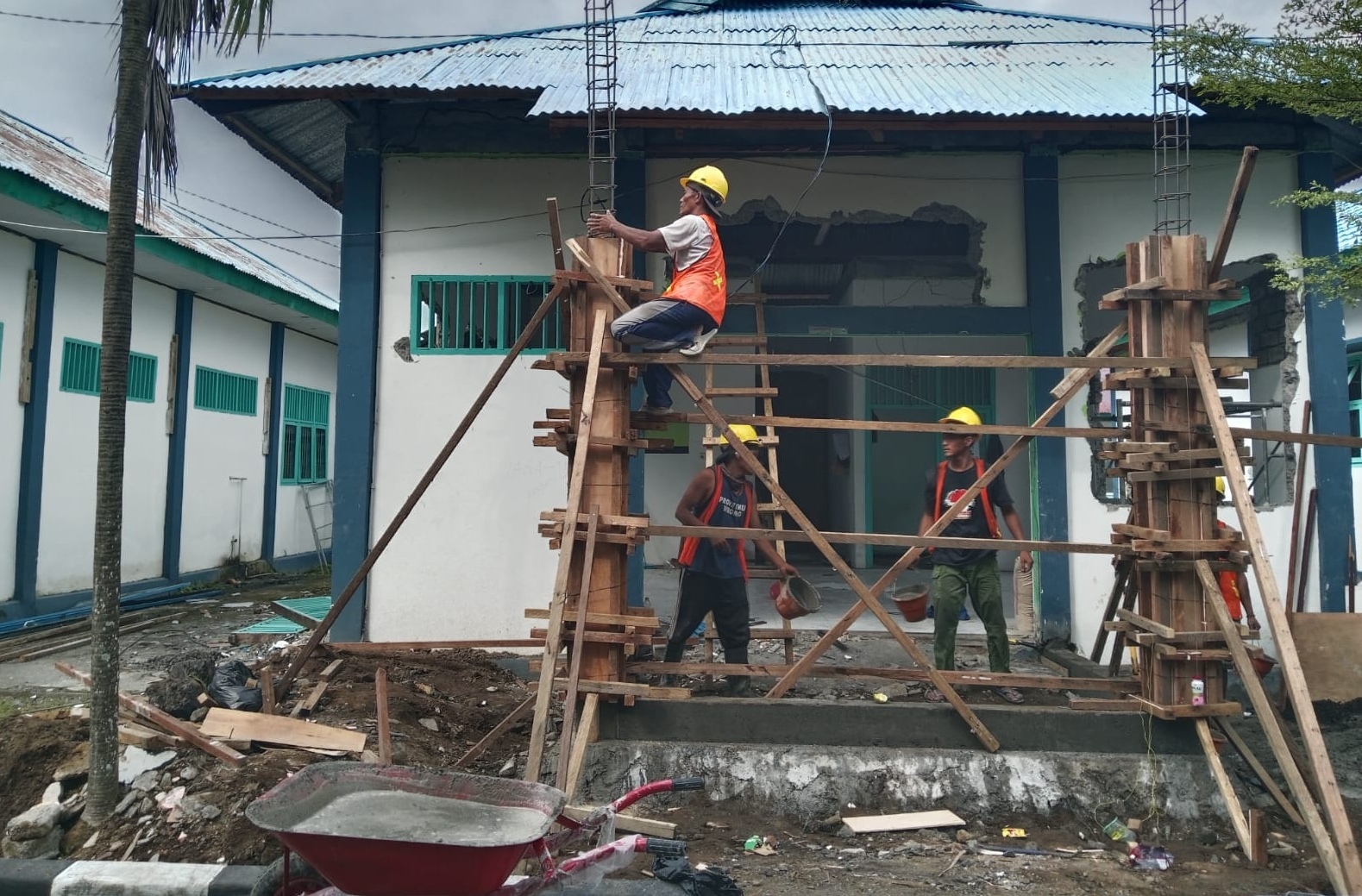 Ilustrasi renovasi bangunan untuk Sekolah Rakyat. (SinPo.id/dok. Kemen PU)