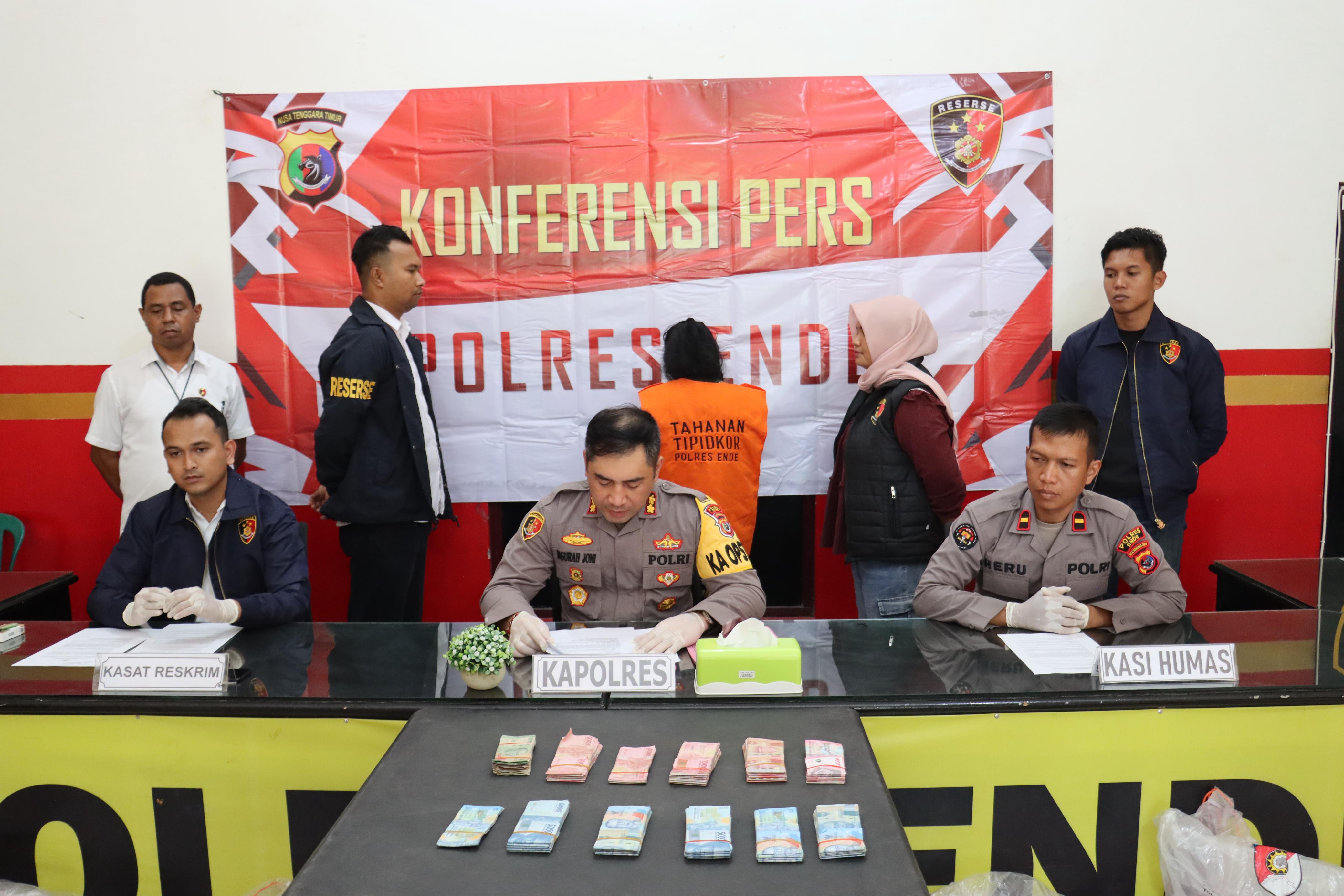 Konferensi pers kasus korupsi RSUD Ende (SinPo.id/ Humas Polri)