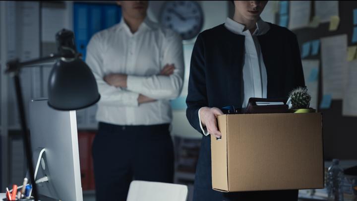 Ilustrasi. PHK. (SinPo.id/Shutterstock)