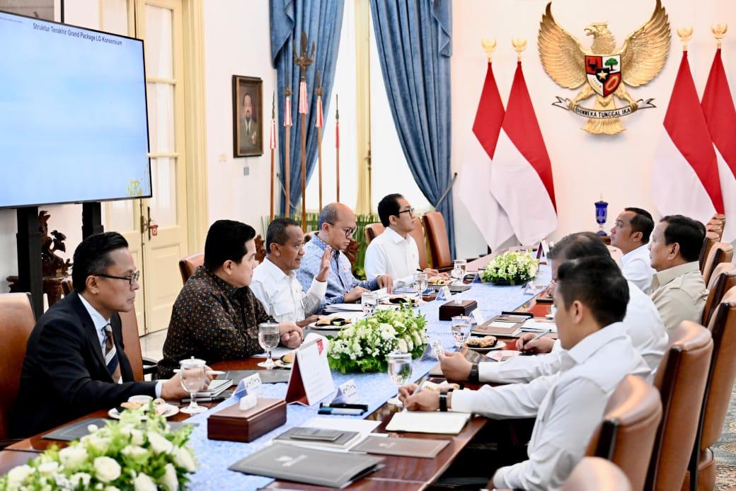 Ratas terkait hilirisasi baterai (SinPo.id/ Setpres)