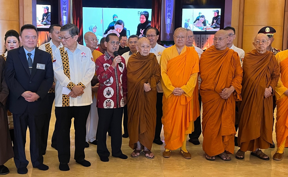 Konferensi pers peringatan Hari Raya Waisak di Yayasan Buddha Tzu Chi Jakarta (SinPo.id/ Daffa)