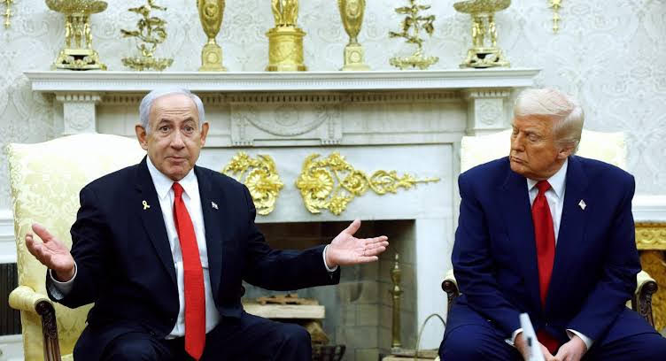Perdana Menteri Israel Benjamin Netanyahu dan Presiden Amerika Serikat (AS) Donald Trump. (SinPo.id/Getty Images)