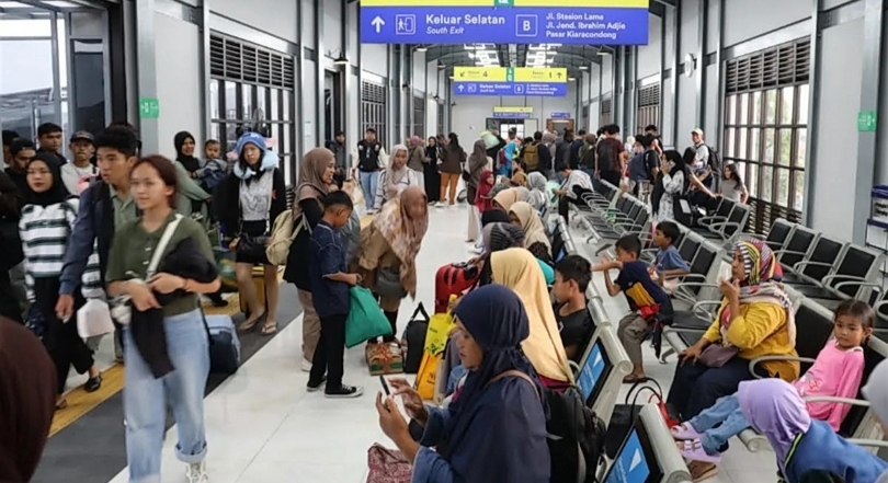Ilustrasi para penumpang di Stasiun Kereta Api (SinPo.id/dok. KAI)