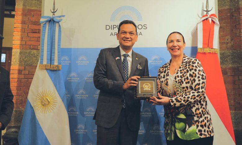 Martin Manurung Pimpin GKSB DPR RI Bertemu Parlemen Argentina (SinPo.id/dok. Pribadi)