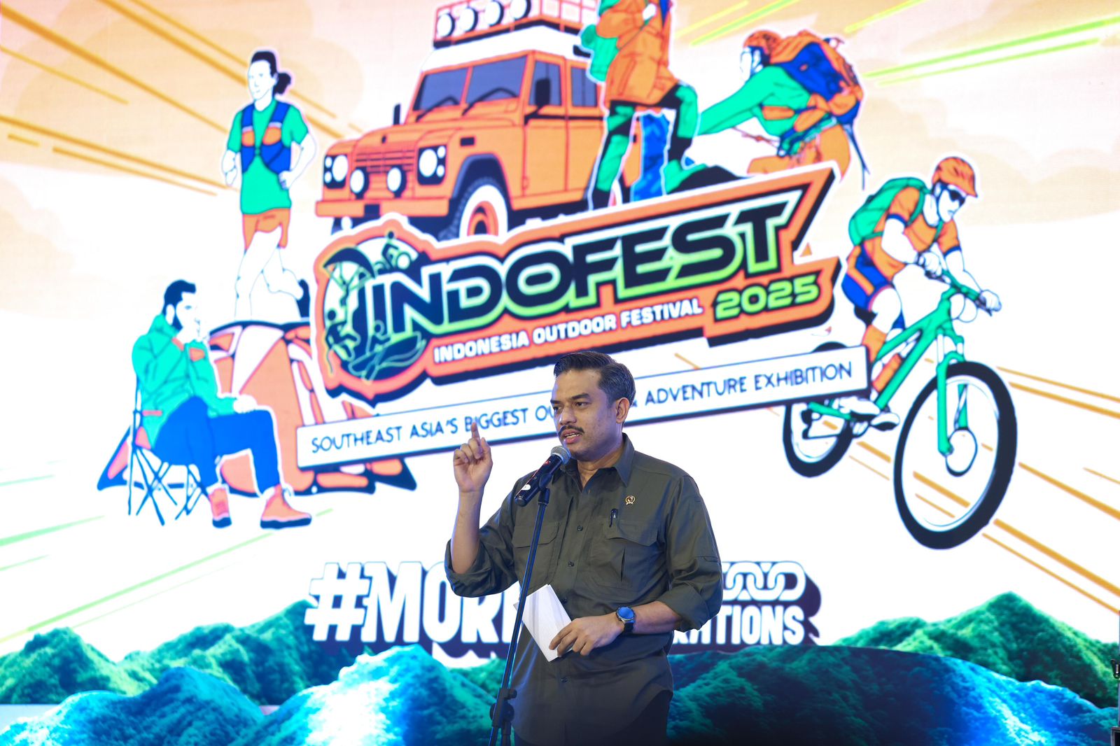 Menteri UMKM Maman di pembukaan Indofest 2025 di JCC. (SinPo.id/dok. Kemen UMKM)