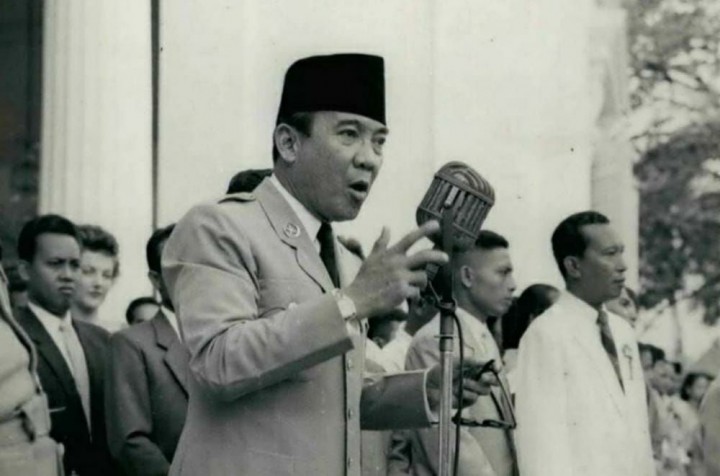 Presiden pertama Republik Indonesia Ir. Soekarno (SinPo.id/ Istimewa)