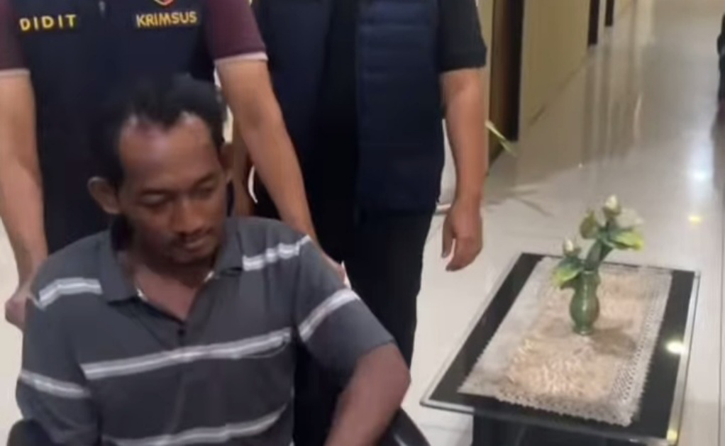 Pelaku pembunuhan korban di Muara Angke (SinPo.id/ Tangkapan layar)