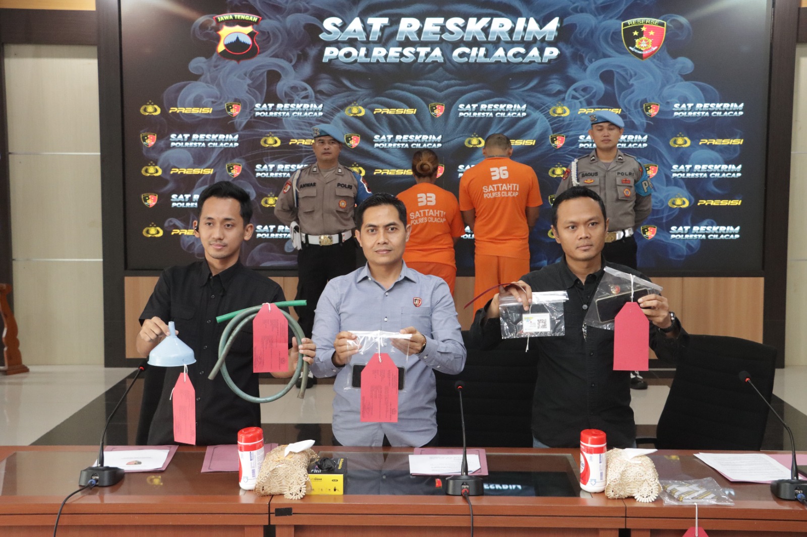 Konferensi pers penyalahgunaan BBM subsidi (SinPo.id/ Humas Polri)