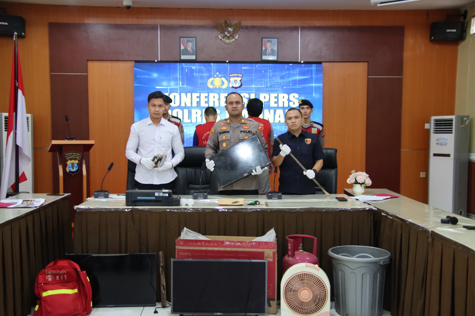 Konferensi pers di Mapolres Malinau (SinPo.id/ Humas Polri)