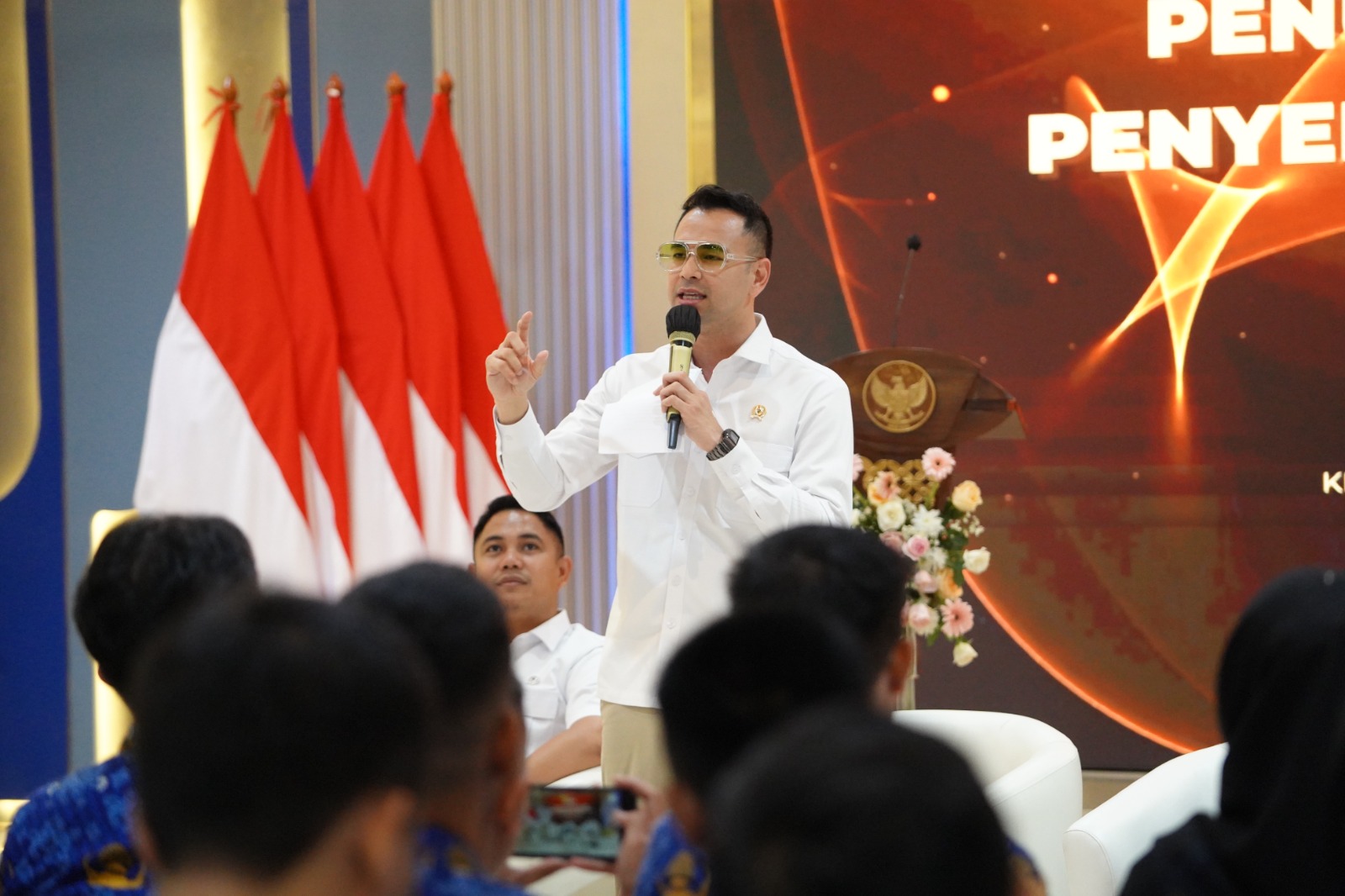 Utusan Khusus Presiden bidang Pembinaan Generasi Muda dan Pekerja Seni, Raffi Ahmad. (SinPo.id/ Dok. KP2MI)