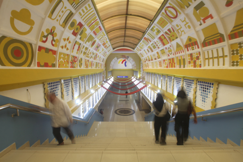 Wajah baru terowongan Blok M Hub yang menghubungkan Terminal dan Stasiun MRT Blok M (Ashar/SinPo.id)