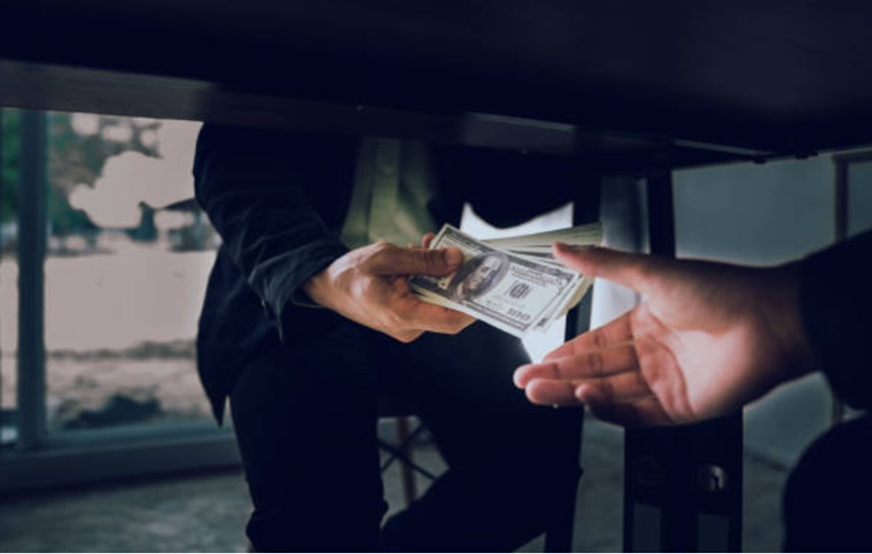 Ilustrasi korupsi. (Foto/Pixabay)