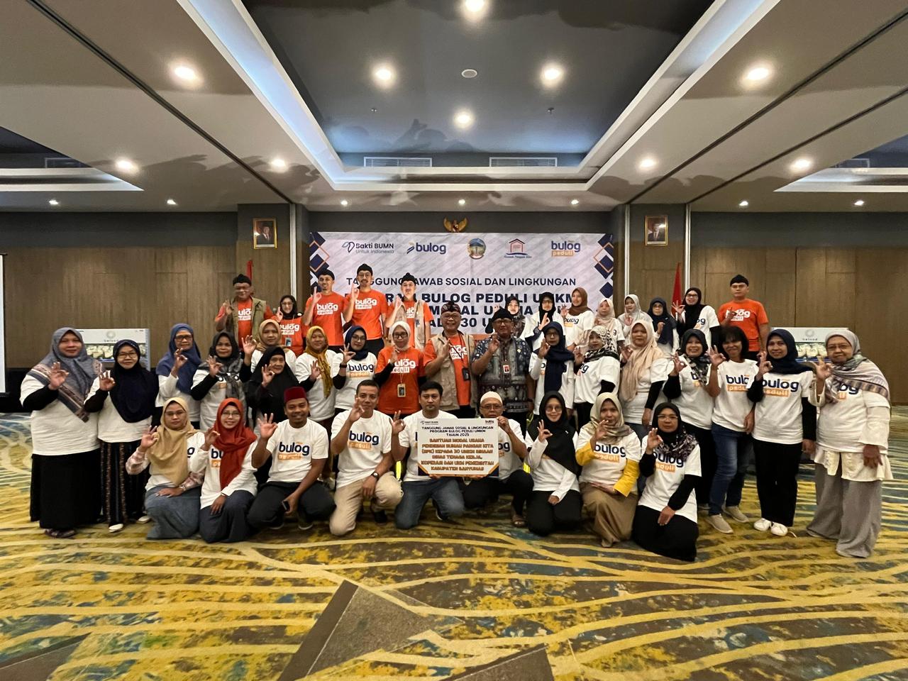 Bulog Peduli UMKM di Banyumas (SinPo.id/ Dok. Bulog)