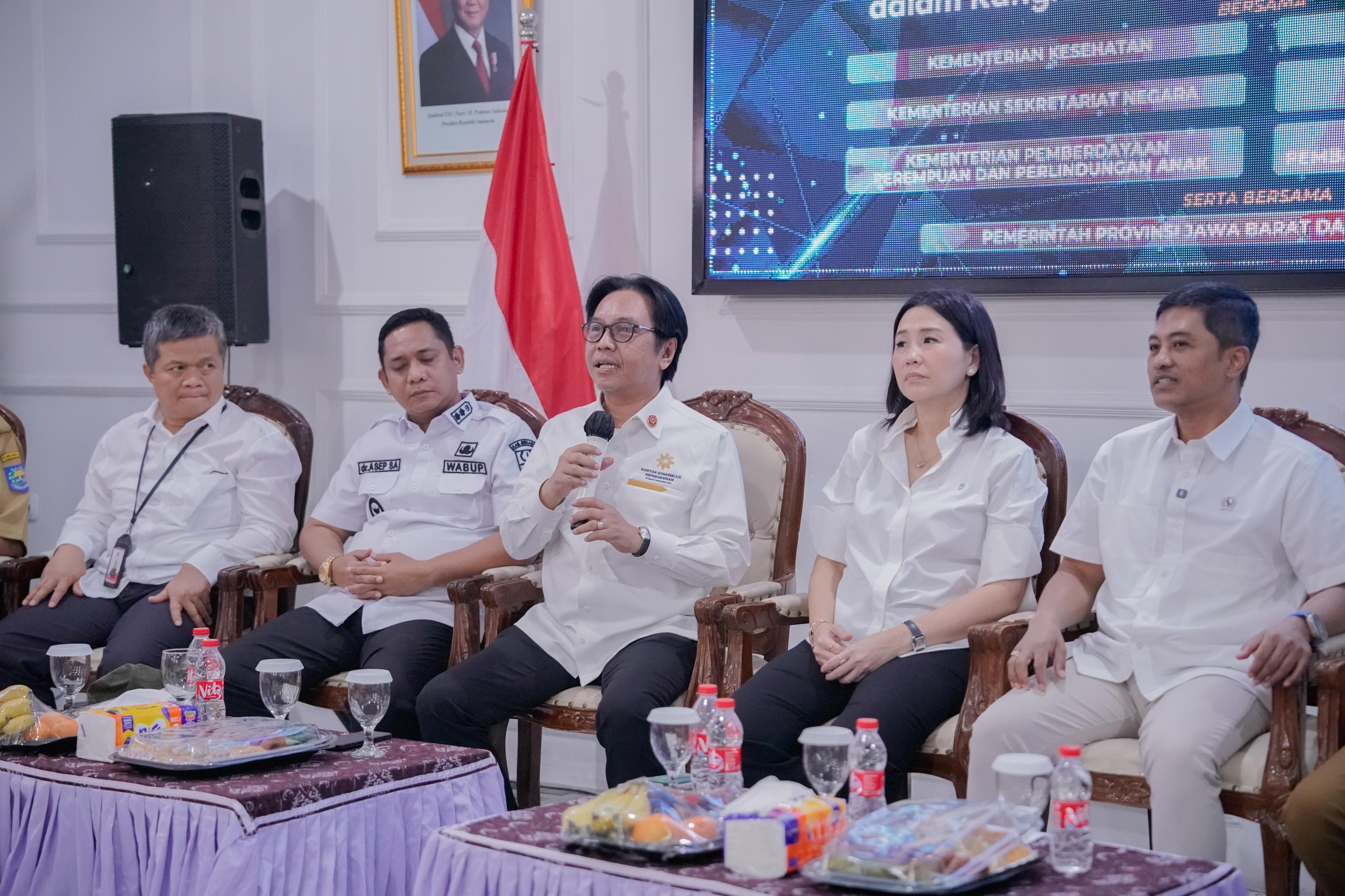 Deputi Bidang Materi Komunikasi dan Informasi PCO Isra Ramli. (SinPo.id/PCO)