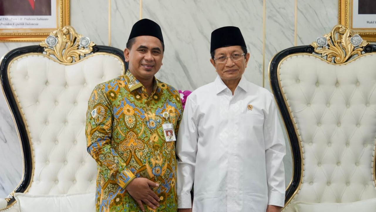 Menteri Agama RI Nasaruddin Umar (kanan) dan Wakil Gubernur Jawa Tengah, Taj Yasin (kiri). (Foto:Kemenag)