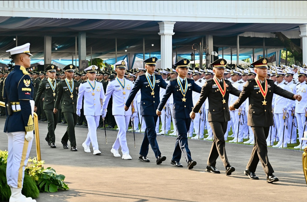 Perwira remaja TNI hingga Polri (SinPo.id/Setpres)