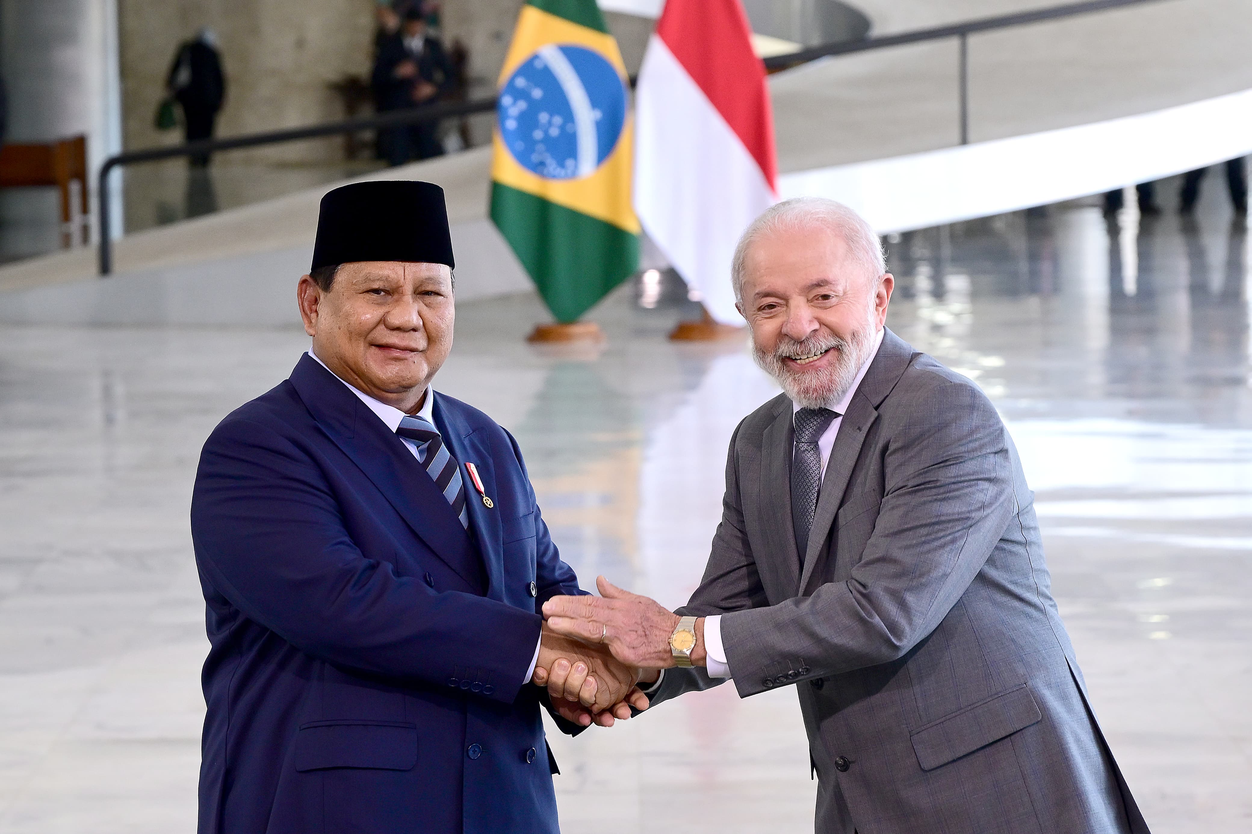 Presiden Prabowo bersama Presiden Lula (SinPo.id/Setpres)