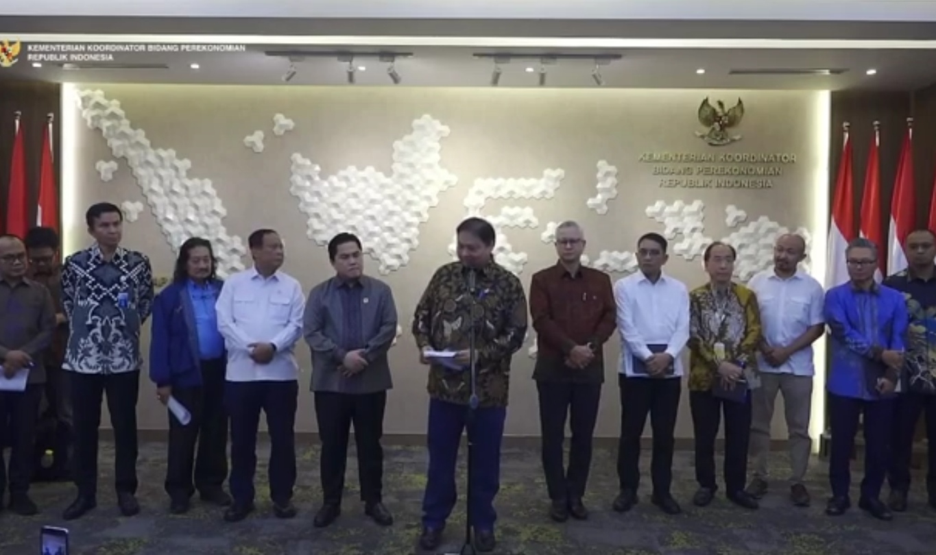 Menko Perekonomian Airlangga Hartarto saat konferensi pers (SinPo.id/ Tangkapan layar)